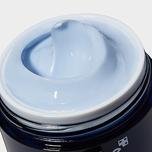کرم تخصصی کوچککننده منافذ و کنترل چربی 50میلی لیتر مدیکیوب