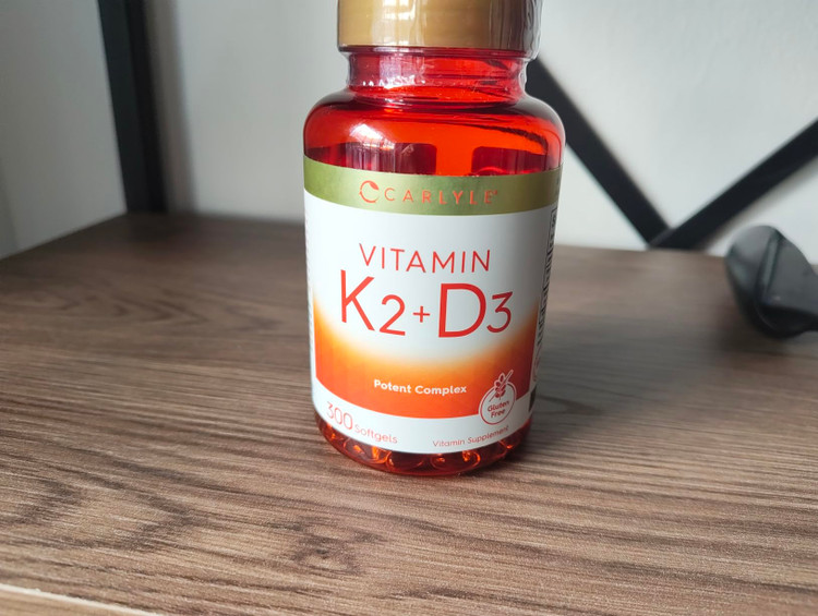 ویتامین K2 + D3 کارلایل ۳۰۰ سافت ژل